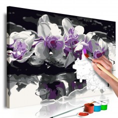 Set pictura pe numere  Purple Orchid (Black Background & Reflection In The Water)