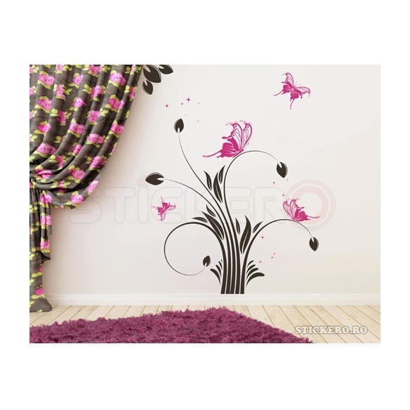 Floare delicata cu fluturi