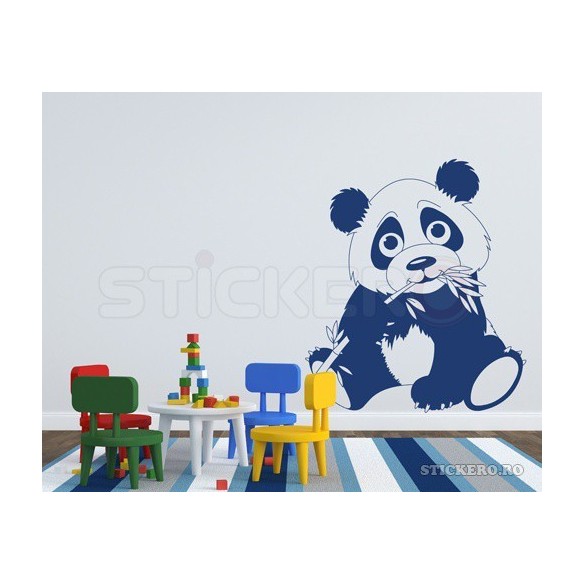 Un simpatic ursulet panda