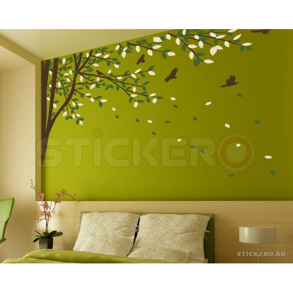 Crengute infrunzite cu pasarele